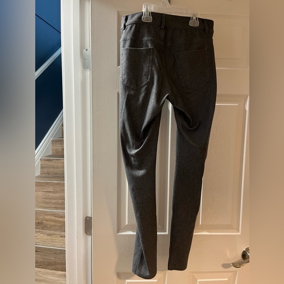 ***😀3 for $35./NWOT grey heathered Yelete leggings. - Picture 2 of 11